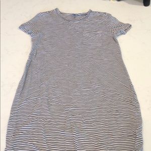 Short sleeved T shirt dress